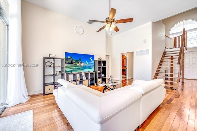 Building Photo - 1241 S 13th Ave