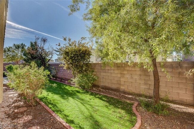 Building Photo - 4126 Blue Manor Ln