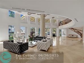 Building Photo - 17555 Collins Ave