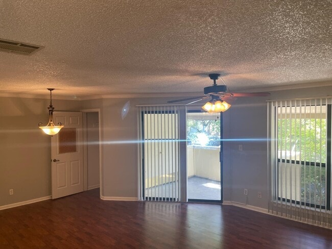 Primary Photo - 11843 Braesview