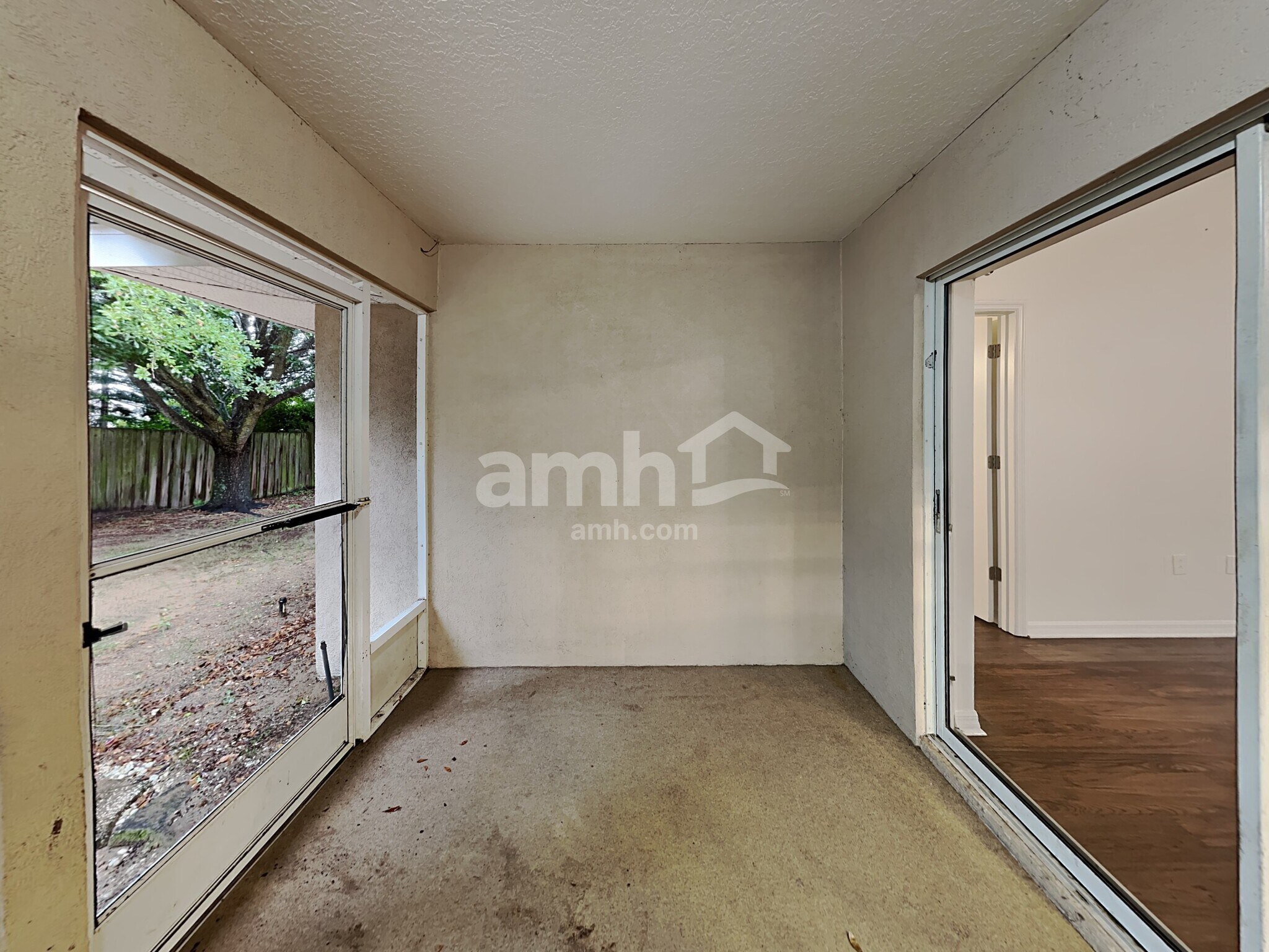 Building Photo - 4611 Treasure Cay Rd