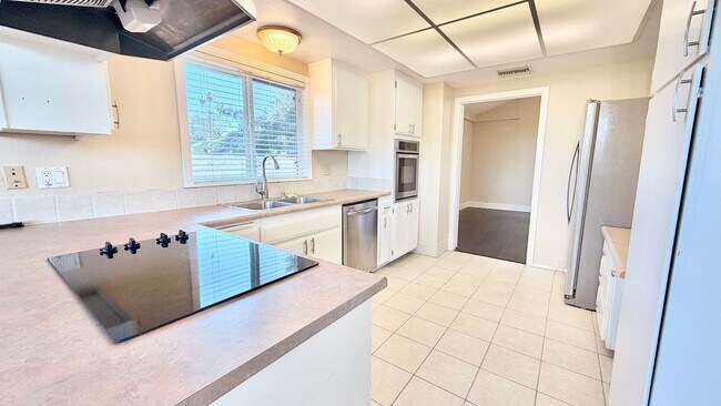 Building Photo - Sweet Two-Story Home with Amazing Views in Bonsall, Overlooking the San Luis Rey Downs Preserve!