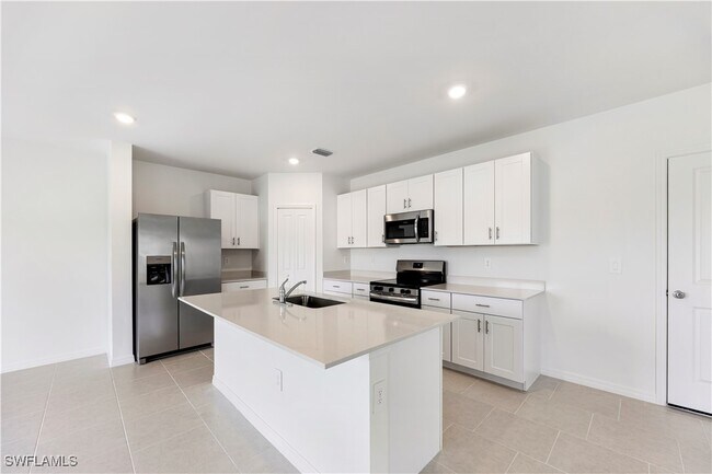 Building Photo - 4018 San Felice Ln