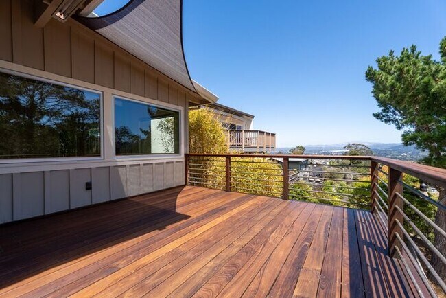 Building Photo - Hilltop Monterey Home