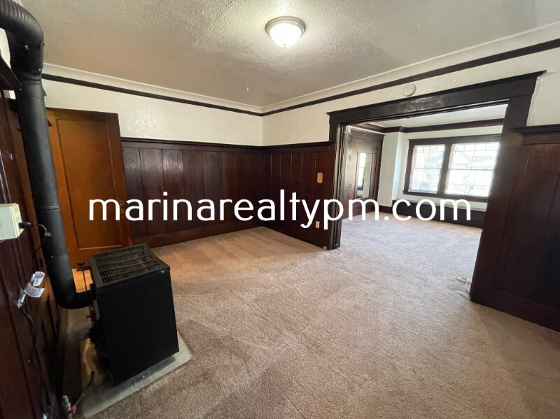 Building Photo - 625 Ohio St