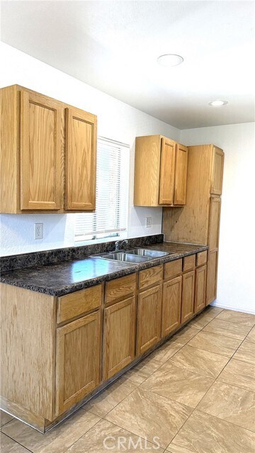 Building Photo - 30 E Blueridge Ave