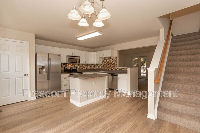 Building Photo - 9026 Coriander Cir