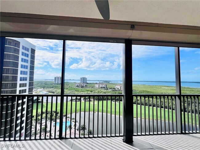 Building Photo - 23850 Via Italia Cir