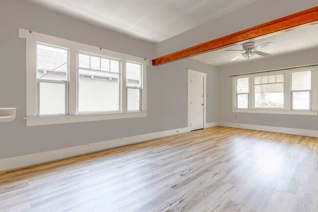 Building Photo - 4067 Illinois St