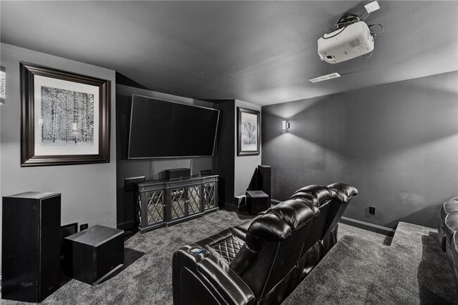 Building Photo - 1812 Wellbourne Dr NE