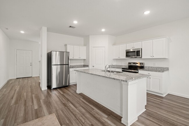 Building Photo - 5819 Bright Keel Dr