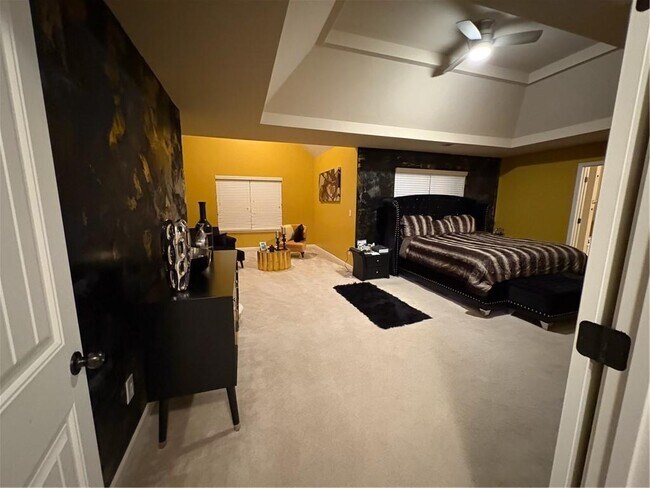 Building Photo - 4316 Kershaw Dr