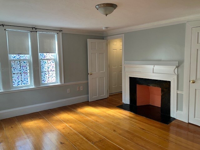 Building Photo - 7 Andrew St