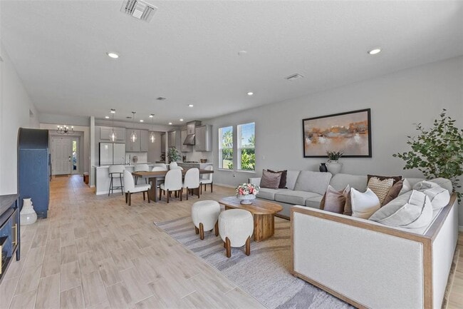 Building Photo - 5679 Blue Reef Pl