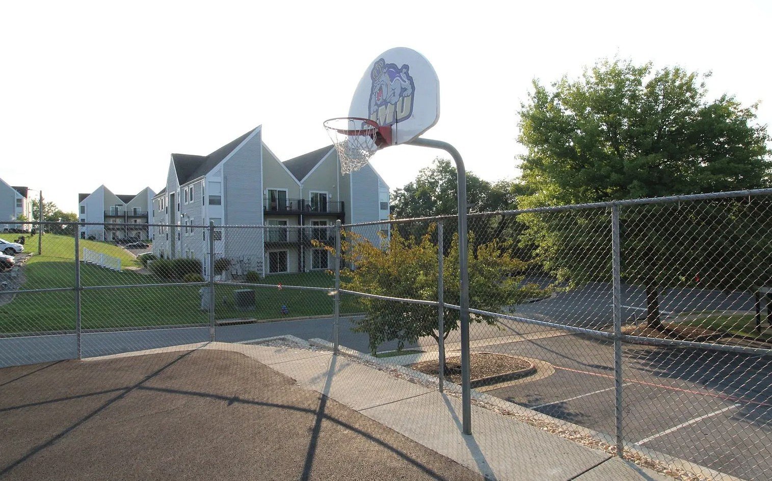Building Photo - 1348 Hunters Rd
