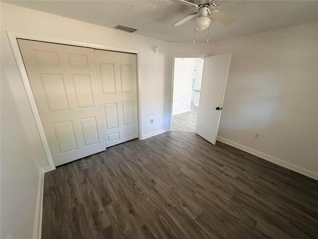 Building Photo - 7434 Chapel Ave