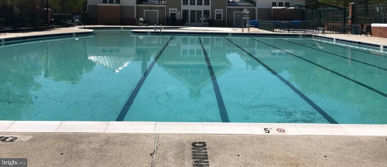 Pool - 10200 Rockville Pike