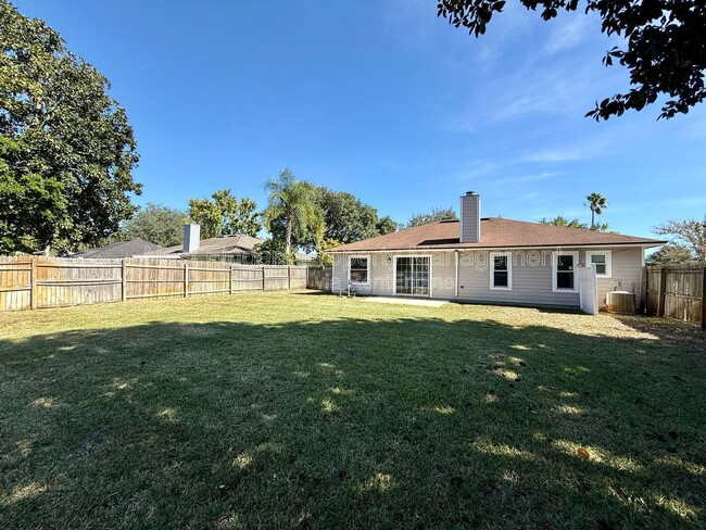 Building Photo - 4578 Blue Stream Ln N