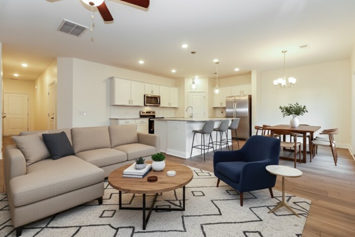 Building Photo - 1124 River Rd