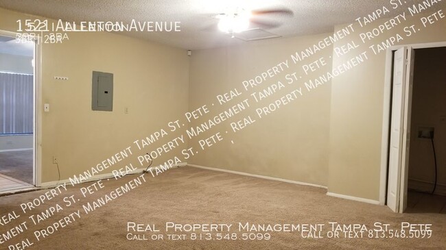 Building Photo - ***IMMEDIATE MOVE IN***