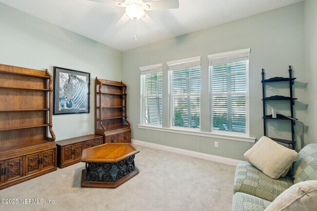 Building Photo - 222 Bonita Vista Dr