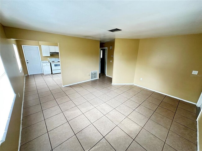 Building Photo - 4914 21st St W