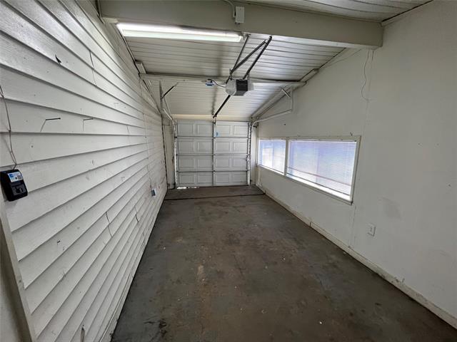 Building Photo - 607 E Miller Rd