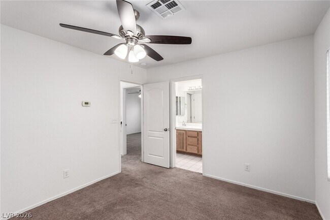 Building Photo - 2412 Shady Vista Dr
