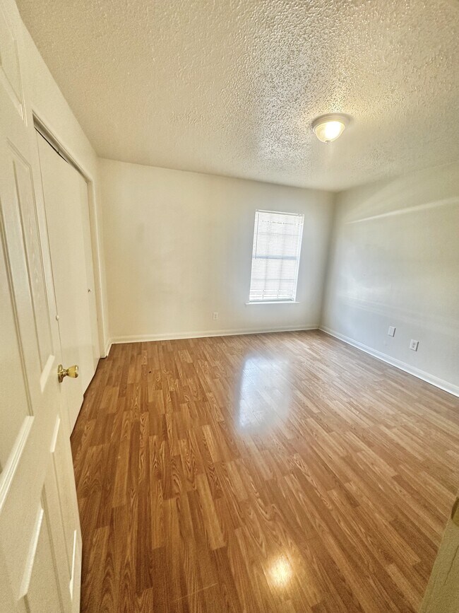 Building Photo - 46038 Rufus Bankston Rd