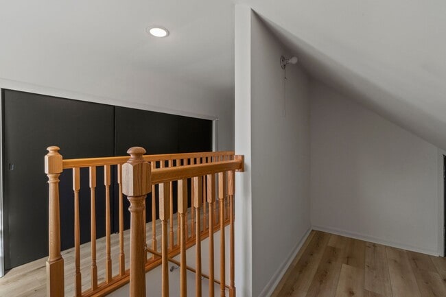 Building Photo - READY for Move-In! Fully RENOVATED 3 bedroom in WEST MIFFLIN! COME CHECK IT OUT!