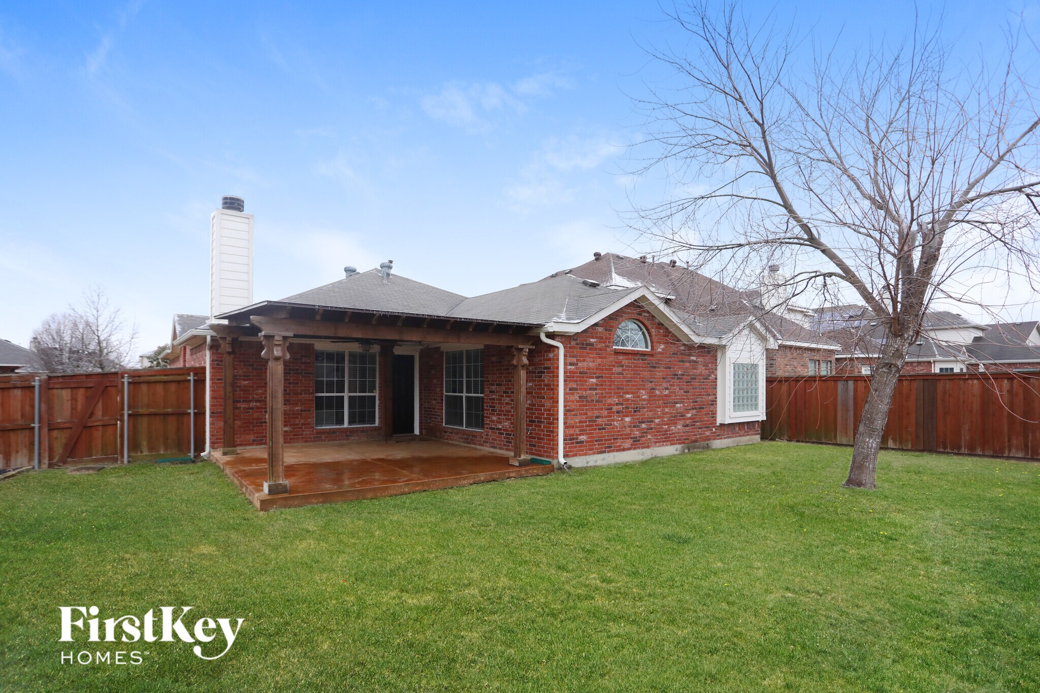 Building Photo - 1521 Vista Ridge Dr