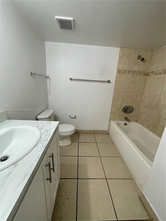 Building Photo - 14902 SW 82nd Ln