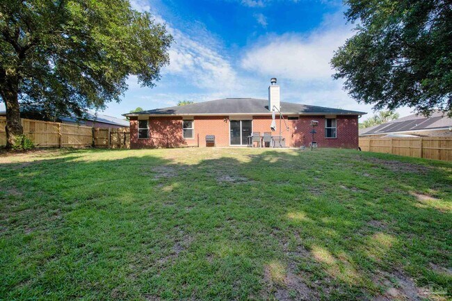 Building Photo - 1484 Longbranch Dr