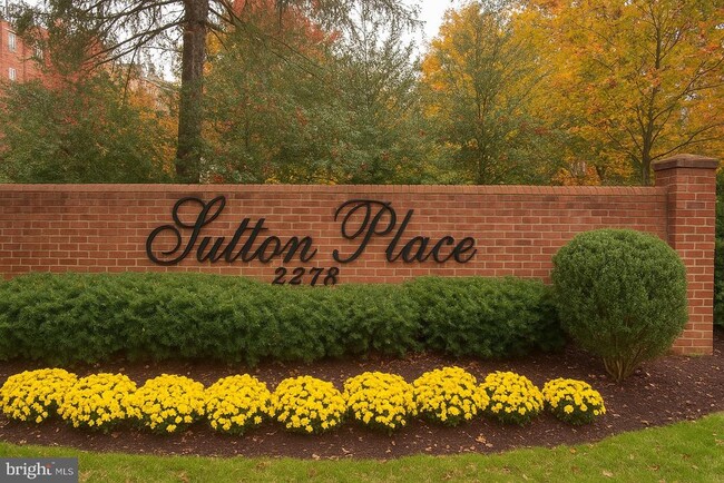 Building Photo - 3291 Sutton Pl NW