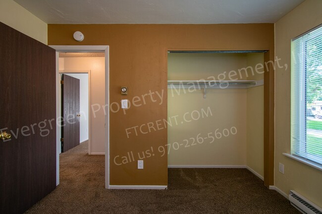 Building Photo - Fantastic 4 bedroom, 2 bathroom near Overl...