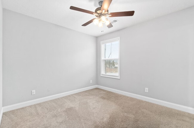 Bedroom 2 - 1625 Golf Club Ln