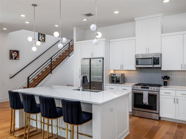Building Photo - 6309 Keegans Dr