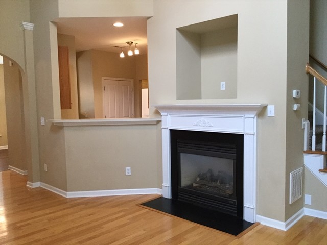 Building Photo - 10604 Secret Garden Ln