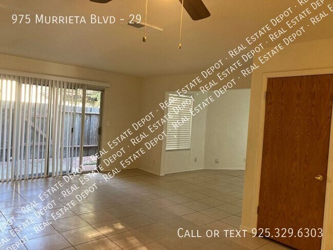 Building Photo - 975 Murrieta Blvd