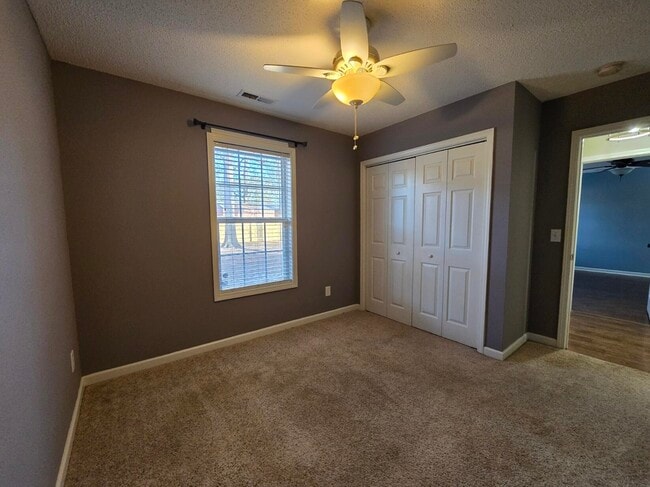 Building Photo - 901 Tristan St