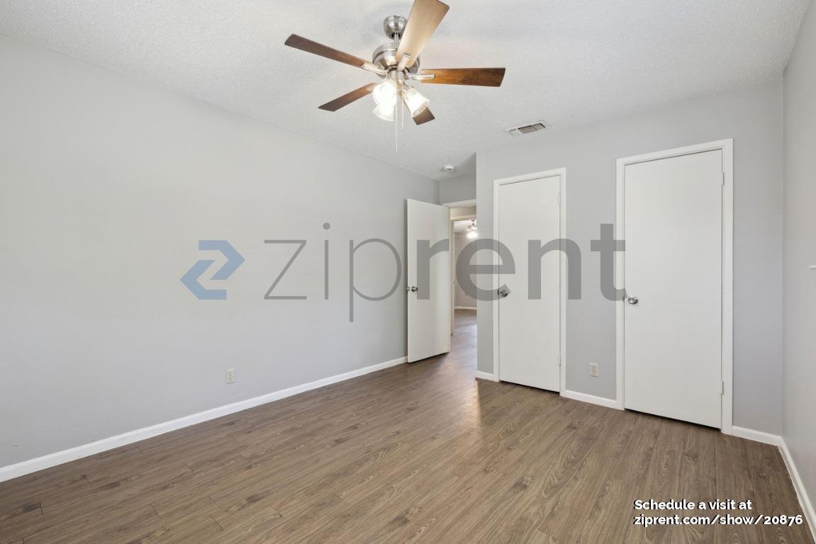 Building Photo - 8907 Reininger Dr
