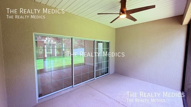 Building Photo - 4791 NE 125th Lp