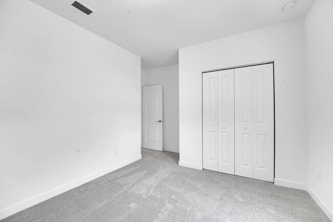 Building Photo - 3551 Angler Dr