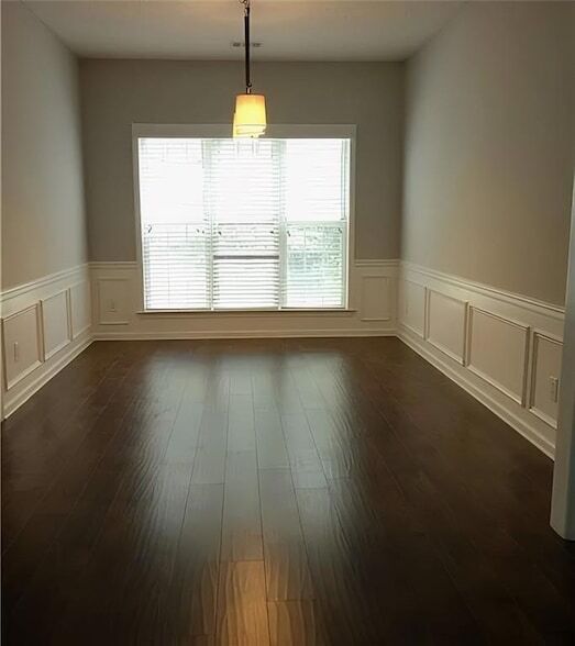 Building Photo - 2237 Traywick Chase