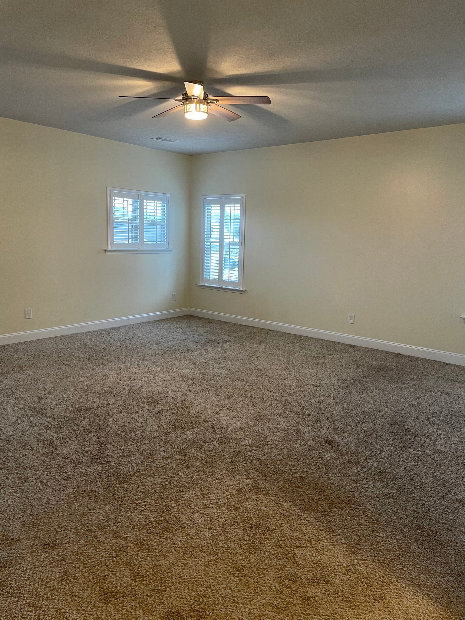 Building Photo - 149 Beallwood Dr