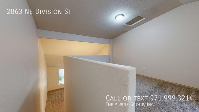Building Photo - 2863 NE Division St