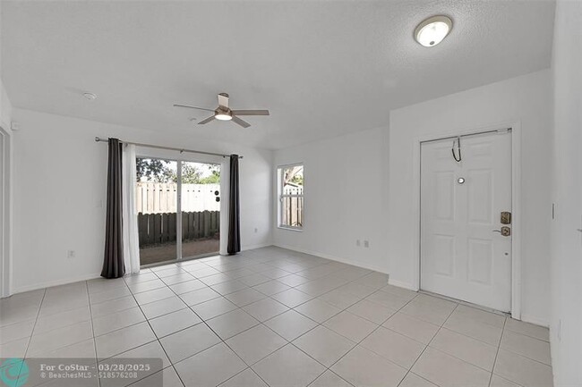 Building Photo - 5361 NW 90th Ave