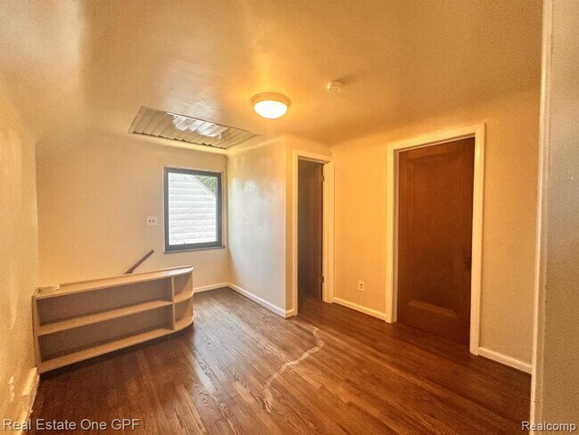 Building Photo - 11157 Stockwell St