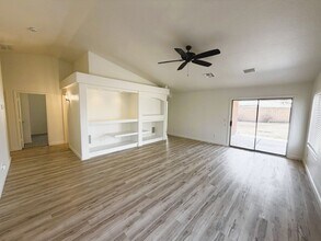 Building Photo - 3816 S 74th Dr
