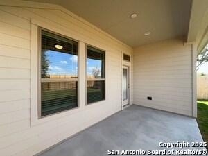 Building Photo - 12635 Cotorra Spgs